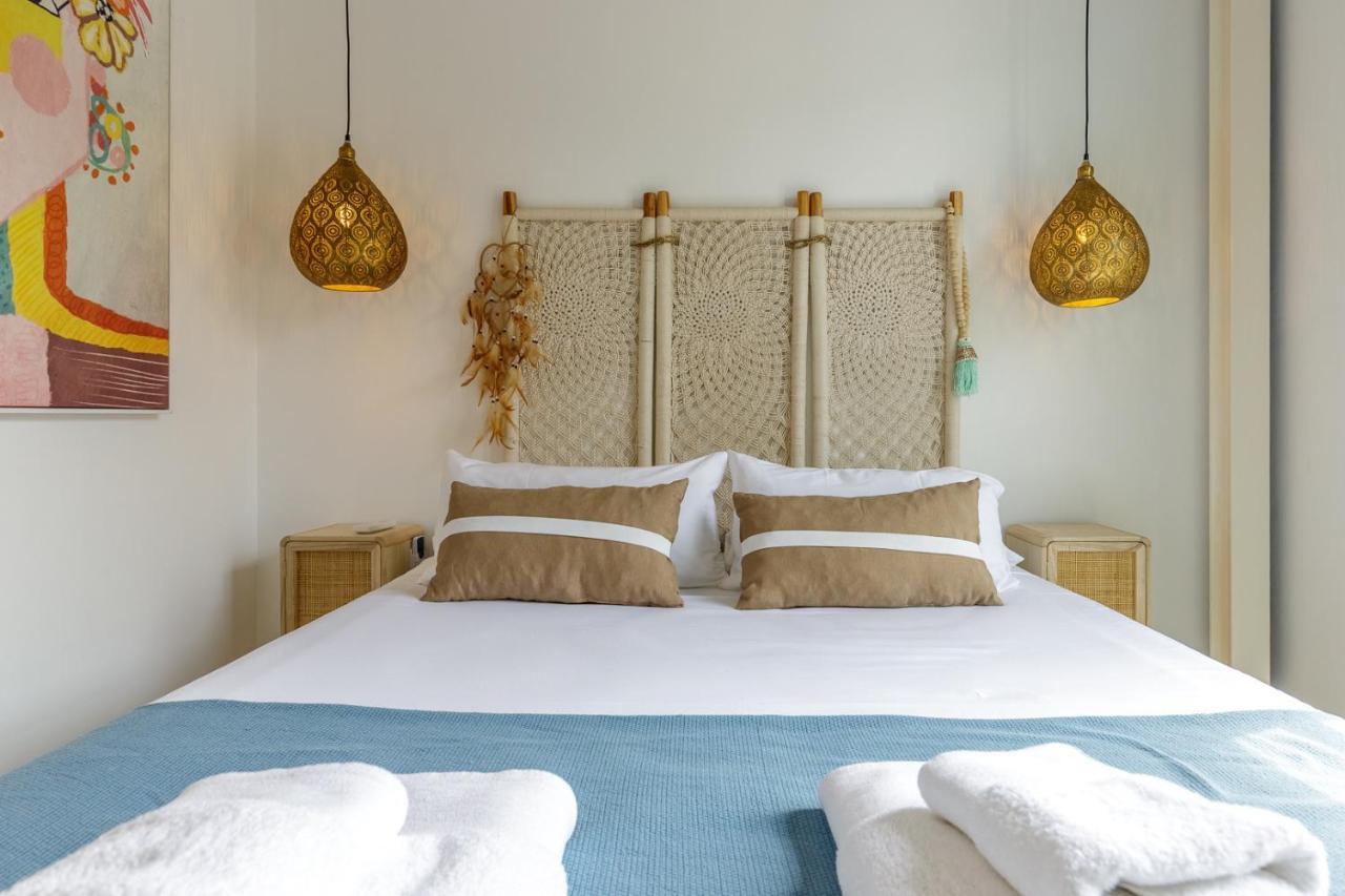 Petite Maison Lili By Caleta Homes マラガ エクステリア 写真