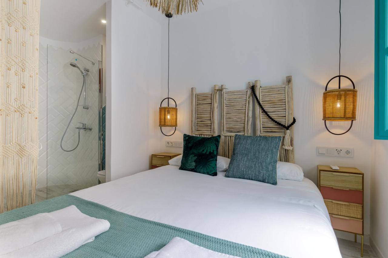 Petite Maison Lili By Caleta Homes マラガ エクステリア 写真